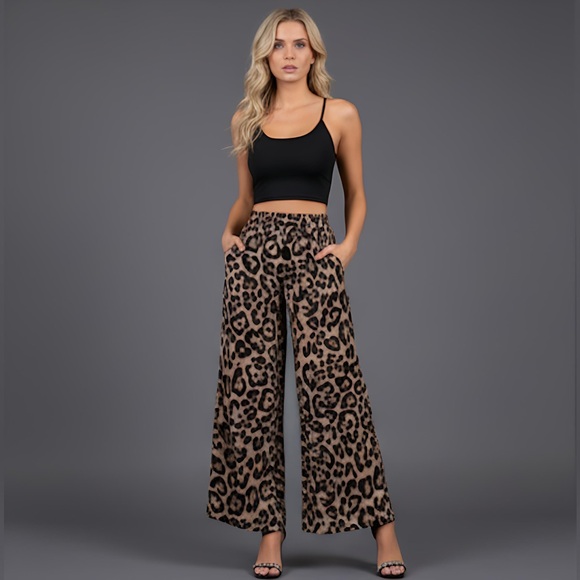 Leopard Print Wide Leg Pants - Picture 1 of 6
